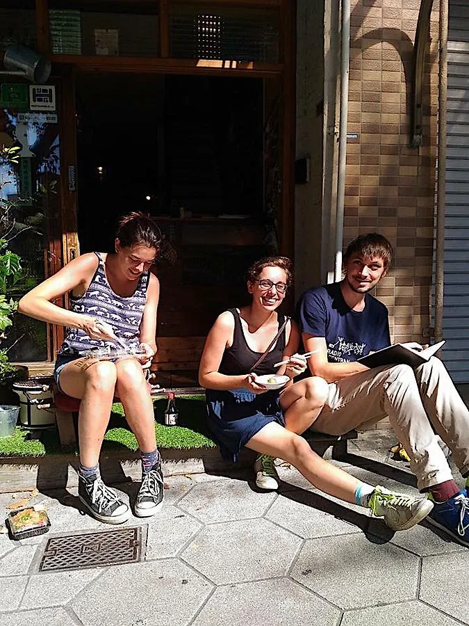 فندق Tani9 Backpackers أوساكا بيت ضيافة