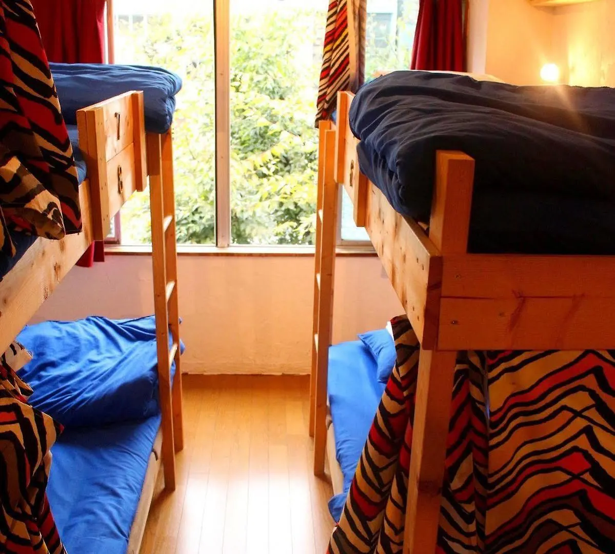 Tani9 Backpackers Osaka Hotel Guest house